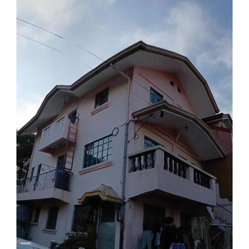 R and W Transient House in Baguio