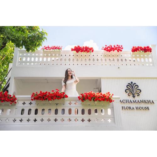 Rachamankha Flora House
