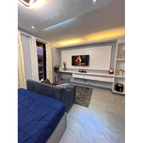 Racky's Condotel - STUDIO TYPE WITH HOTEL VIBE
