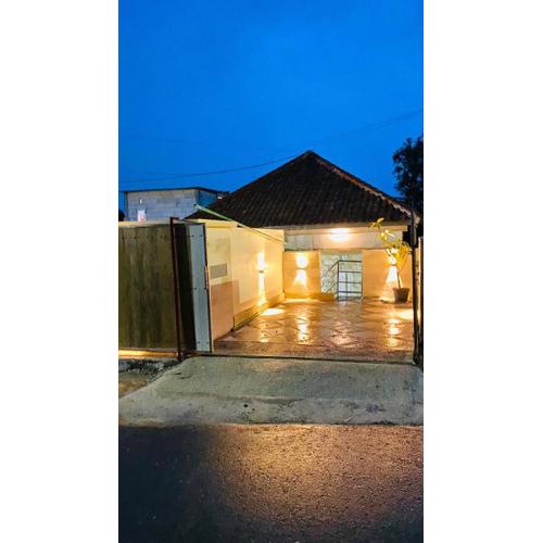 Raden Hill Villa n Pool