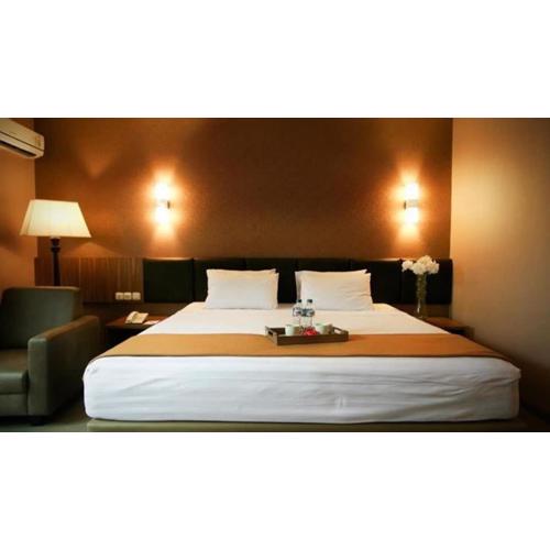 Raden Wijaya Hotel & Convention