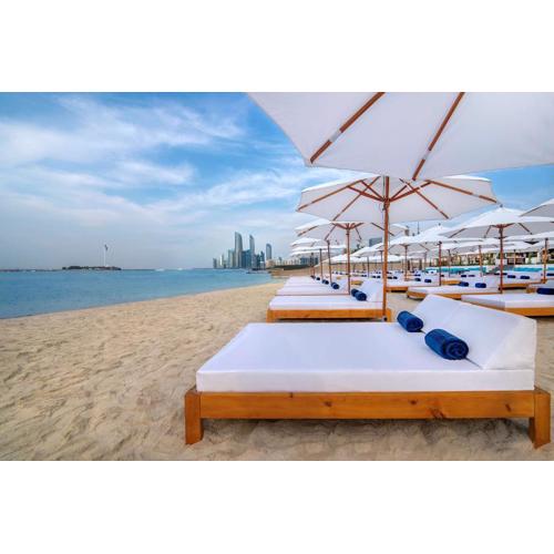 Radisson Blu Hotel & Resort, Abu Dhabi Corniche