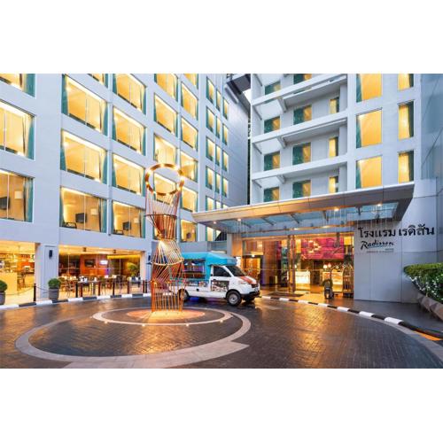 Radisson Suites Bangkok Sukhumvit