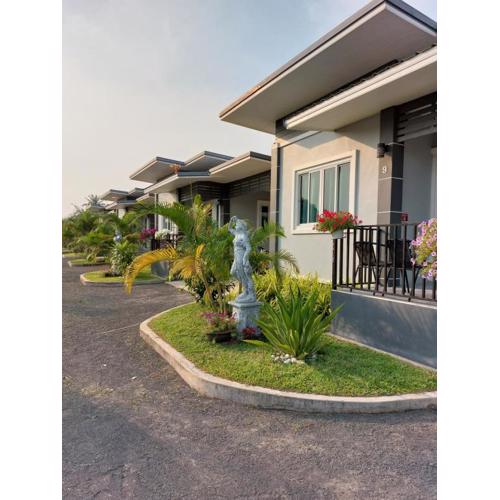 Raeya Garden Hotel