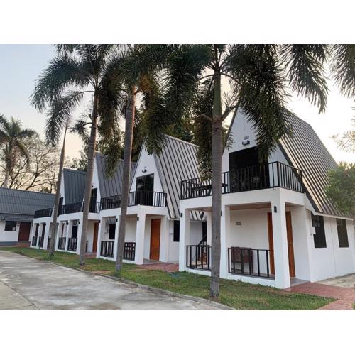 RainBow House Resort