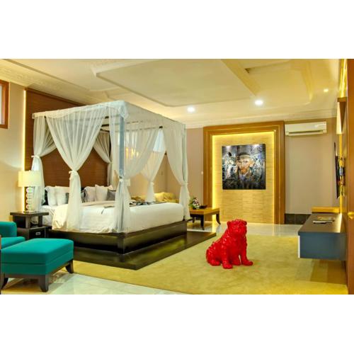 Raintree Boutique Villa & Gallery