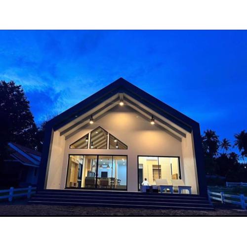 Rainy House By Serenity Sea House