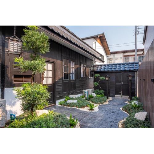Rampai-Pailyn House