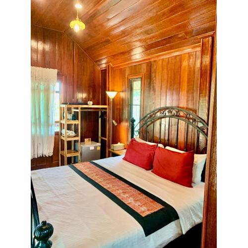 Rang Robin Farmstay with swimming pool