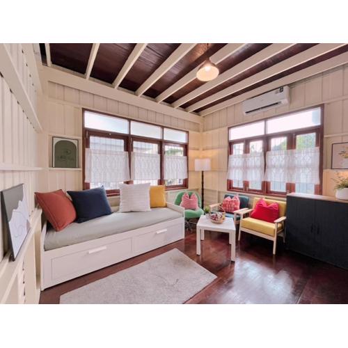 Rare Find! 80 yrs Heritage & Peaceful House in BKK