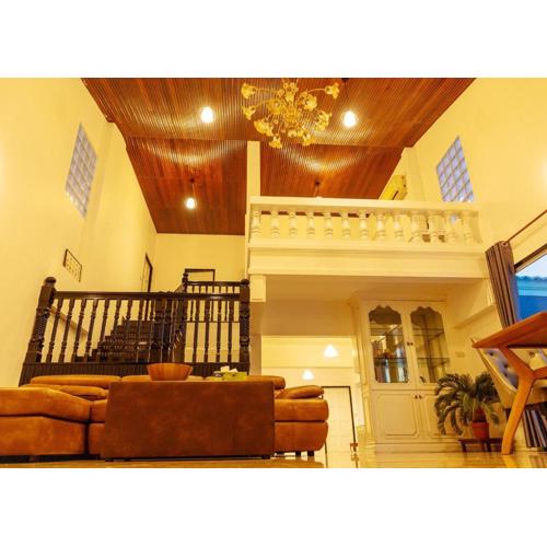 Rare find Pool Villa near beach!