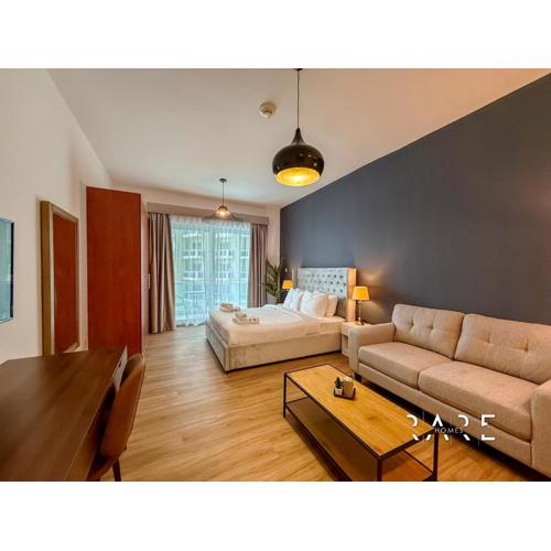 Rare Holiday Homes - Near City Center Ma'eisem - Lake view - Crescent Tower C - R806 - IMPZ