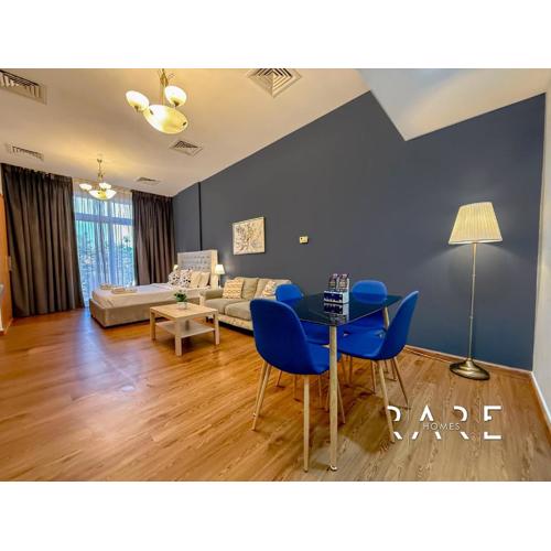 Rare Holiday Homes - Near Miracle Garden - Lavender 2 - RG012 - Jumeirah Village Circle