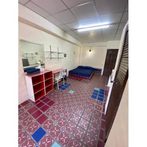 Ratanawong Place 301