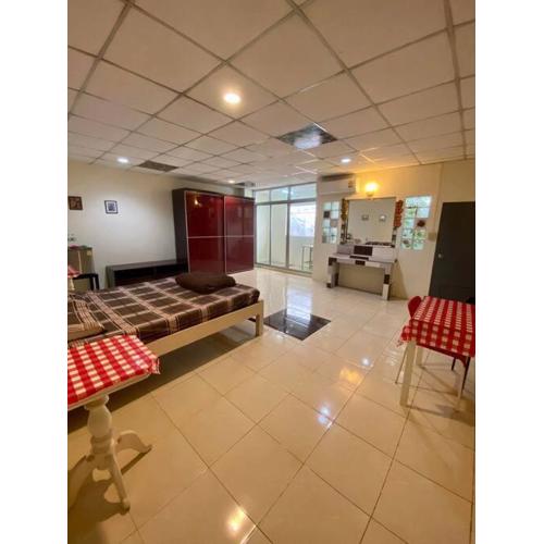 Ratanawong Place 521