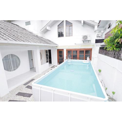 Ratchada Retreat Boutique Villa 1