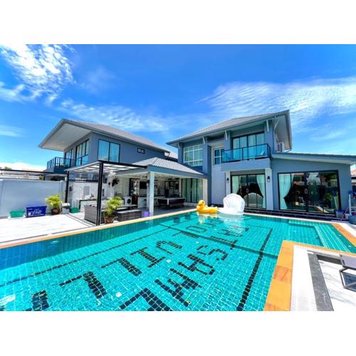 Ratsamee poolvilla K