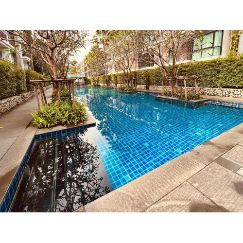 Rawai - Beachfront Apartement - The Title