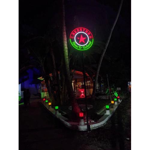 Raymond Place -REDSTAR