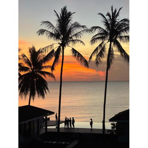 Reboot Retreat Beach Resort, Restaurant, and Coffee Shop