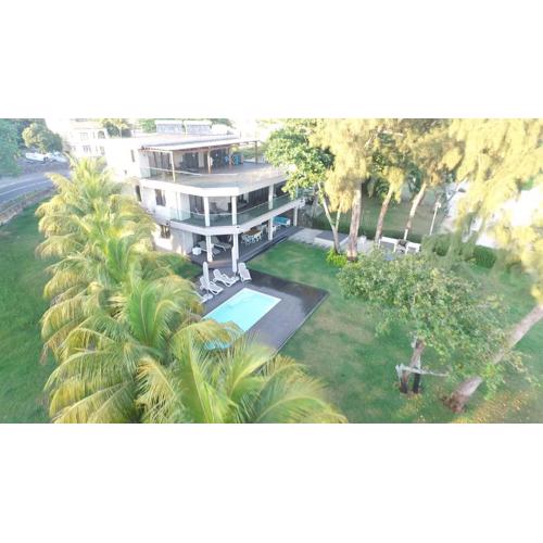 Recife Noir Apartments Mauritius or Black Reef Apartments Mauritius Ground Floor appartment