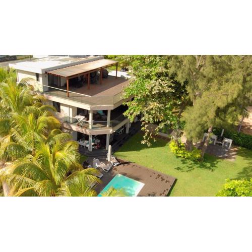 Recife Noir Apartments Mauritius or Black Reef Apartments Mauritius Penthouse 2nd floor