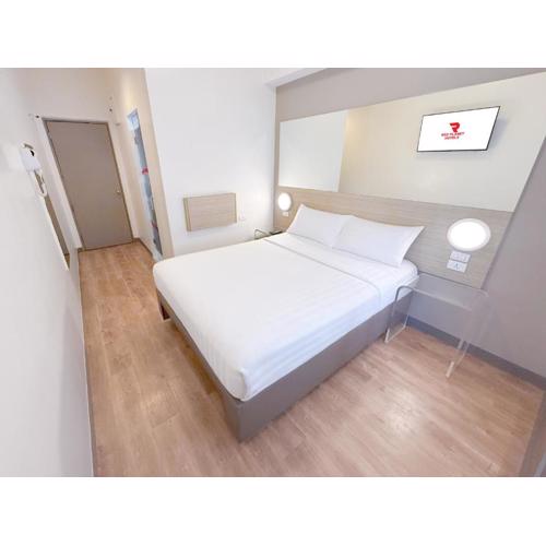 Red Planet Quezon City Timog