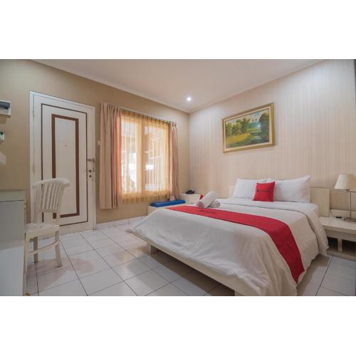 RedDoorz at Amellia Pasteur Bandung