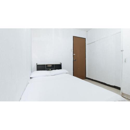 RedDoorz at Amora Villa Apartelle