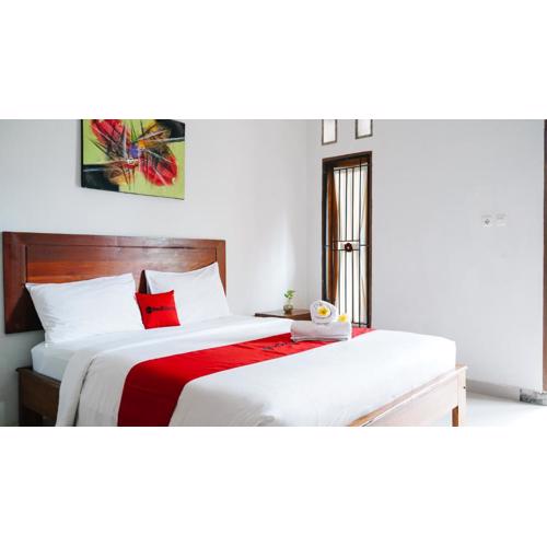 RedDoorz at Ampenan Mataram Lombok