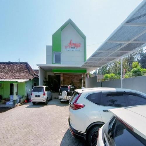 RedDoorz at Araya House Ngawi
