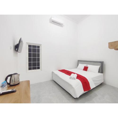 RedDoorz at Arya Yudini Tugu Kartasura