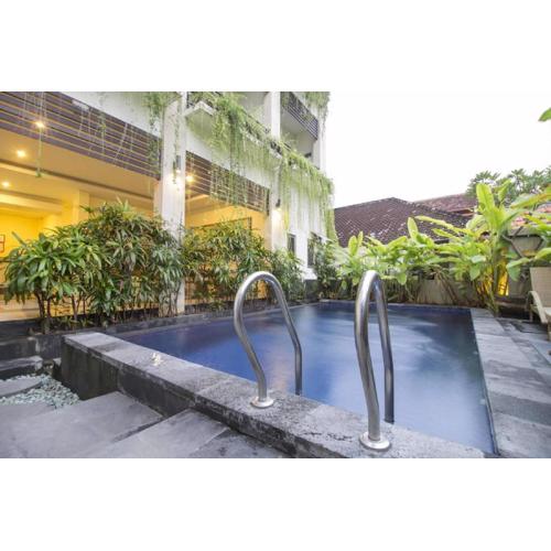 RedDoorz at Benesari 2 Legian