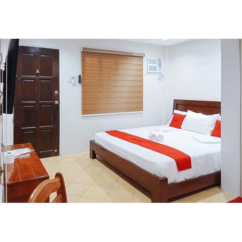 RedDoorz at David's Travellers Inn Cavite