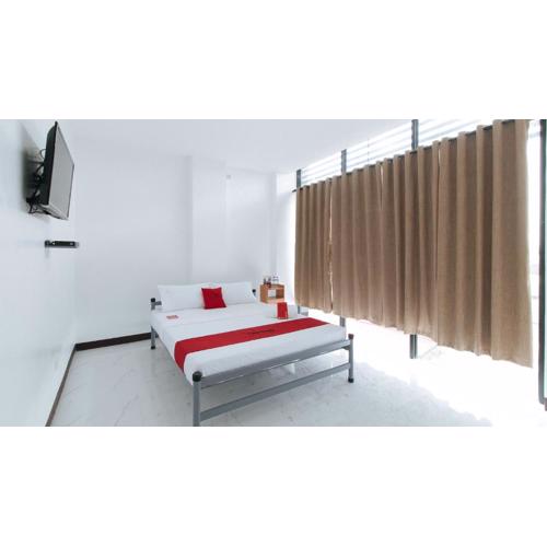 RedDoorz at Good 101 Paranaque