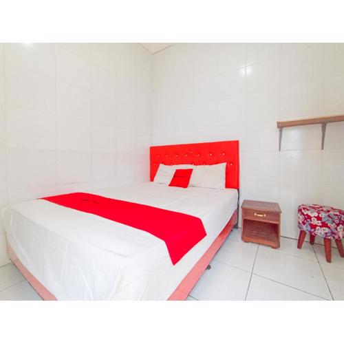 RedDoorz at Griya Jeniee Near Stadion Wilis Madiun