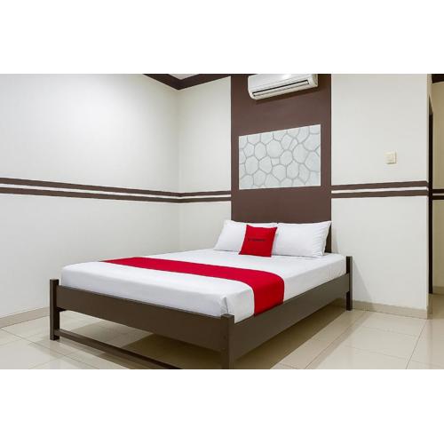 RedDoorz at Hotel Mutiara Kuningan