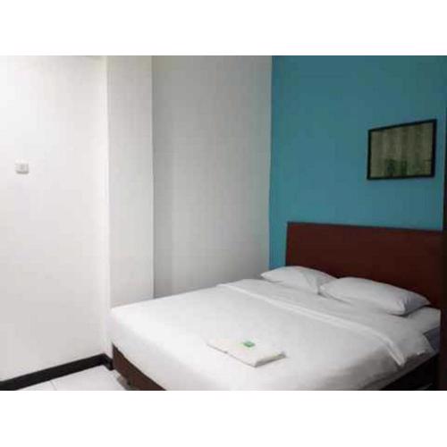 RedDoorz at Hotel Rumberpon Sorong