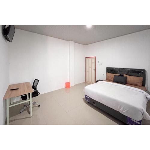 RedDoorz at Ideal Home Banjarmasin