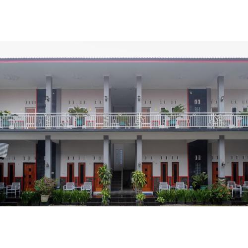 RedDoorz at Jalan Dieng 3