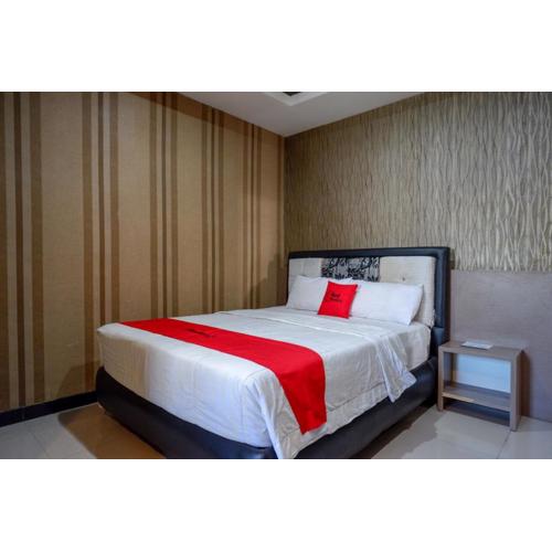 RedDoorz at Jalan Emmy Saelan Palu