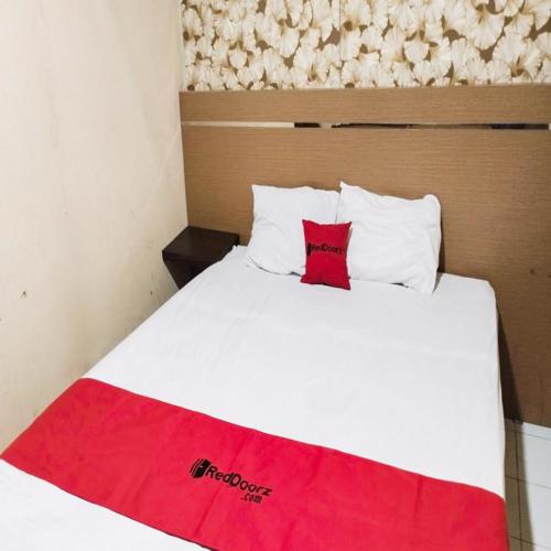 RedDoorz at K Home Syariah near Mall Kartini Lampung