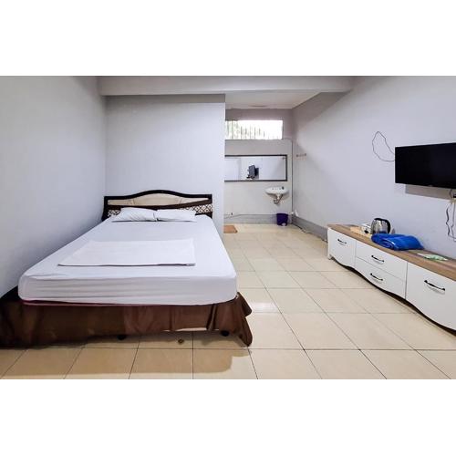 RedDoorz at Kampung Istal Bogor