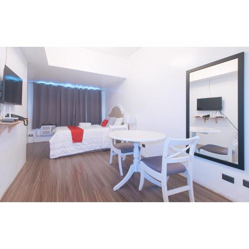 RedDoorz at MPT Suites