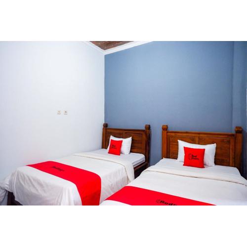 RedDoorz at Pakuncen Malioboro Yogyakarta