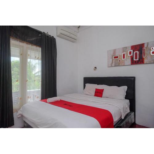 RedDoorz at Paris Ocean