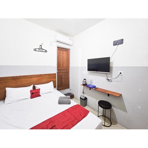 RedDoorz at Pucang Anom Timur Surabaya