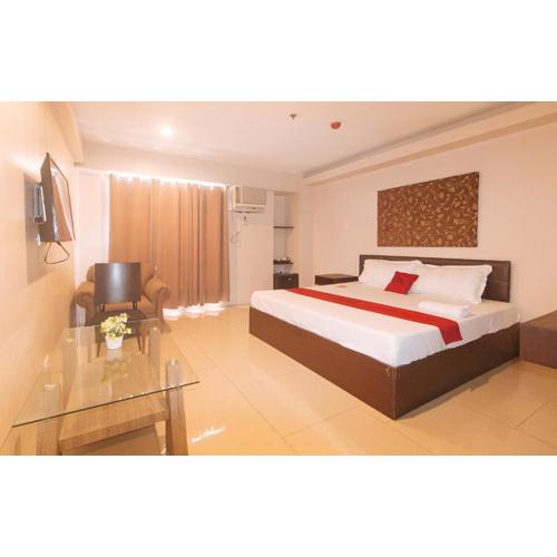 RedDoorz at Regina Hometel J Victor