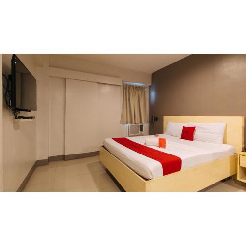 RedDoorz at Samat Mandaluyong
