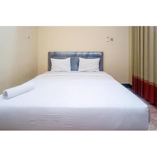 RedDoorz at Senaz Guesthouse Mataram